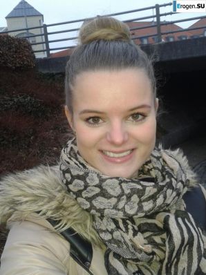 развратная студентка. Эскиз 14