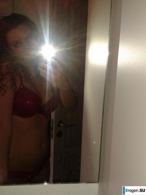 развратная студентка. Эскиз 24