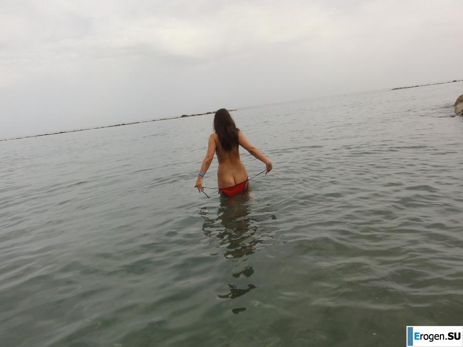 on the beach in Miami without a swimsuit. Part 2. Photo 22