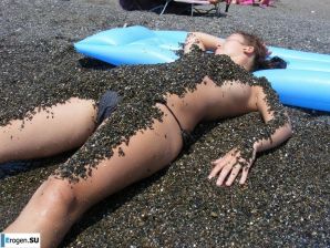 влюбленная пара и морской бриз. Эскиз 14