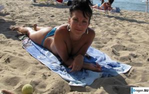 tanned girlfriends on a rocky shore. Part 2. Thumb 8