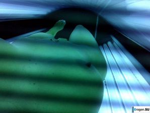 naked socialite. Thumb 14