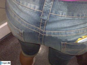 naked socialite. Thumb 27