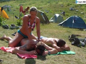 tourists and nudists in one bottle. Thumb 14