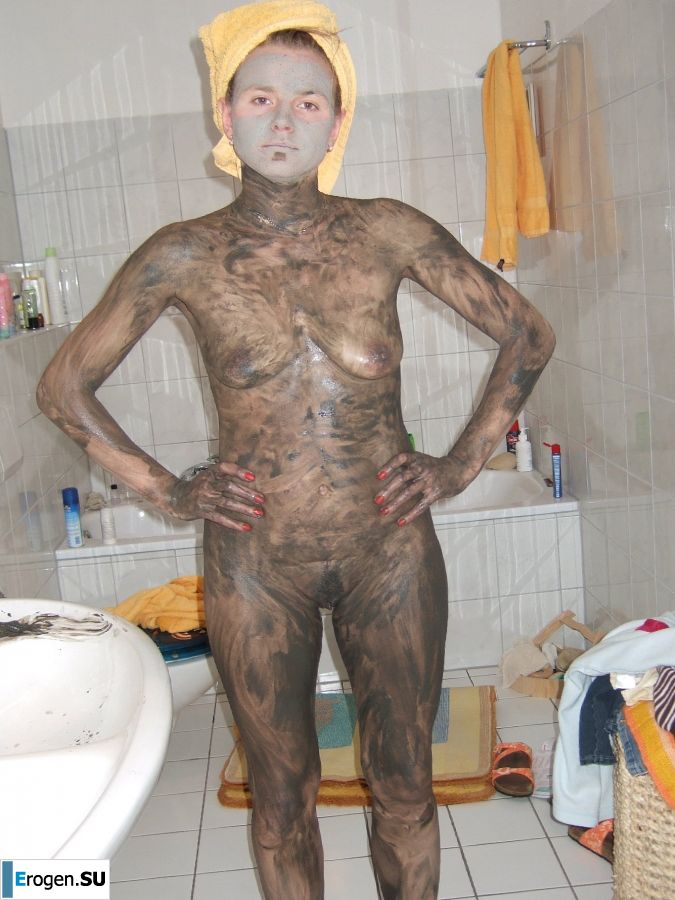 everyday life of a blonde with small breasts. Part 2. Photo 3