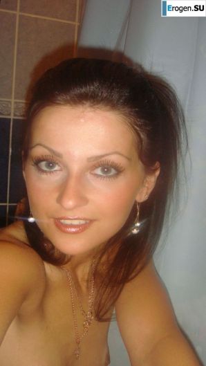 знойная сексуальная брюнетка. Эскиз 3