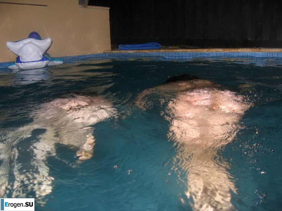 naked chicks in the pool. Part 2. Photo 9