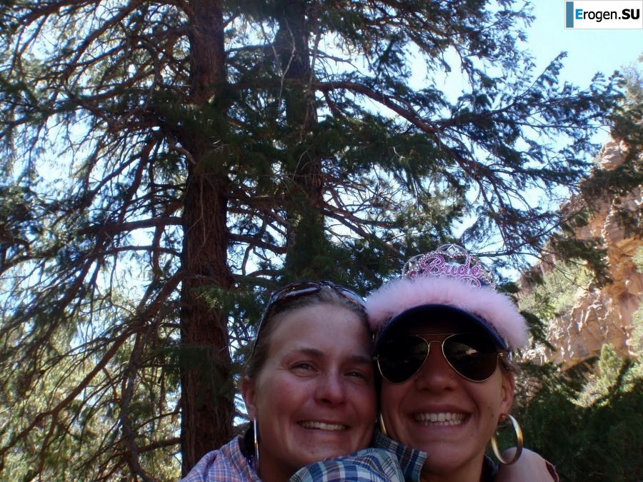 безбашенные девушки в каньоне. Фото 25