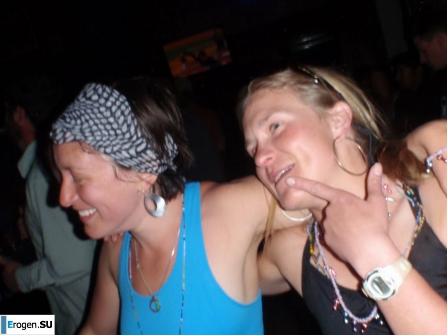 безбашенные девушки в каньоне. Фото 29