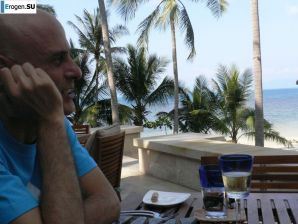 summer sex among palm trees. Thumb 14