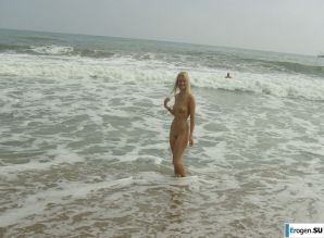 blonde nudism and debauchery. Thumb 4