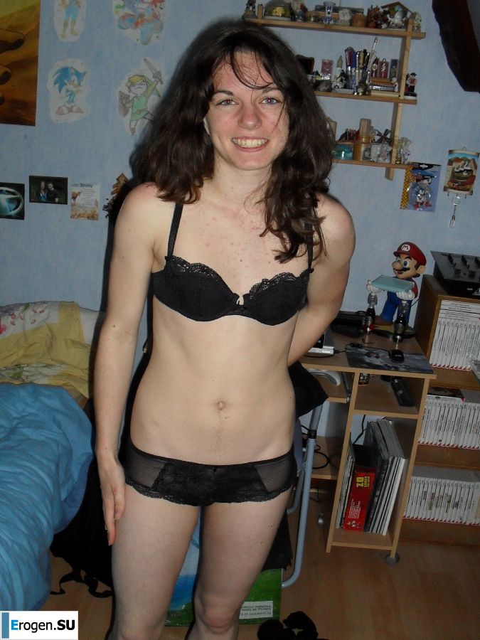 stripped naked student in her room. Part 2. Photo 25
