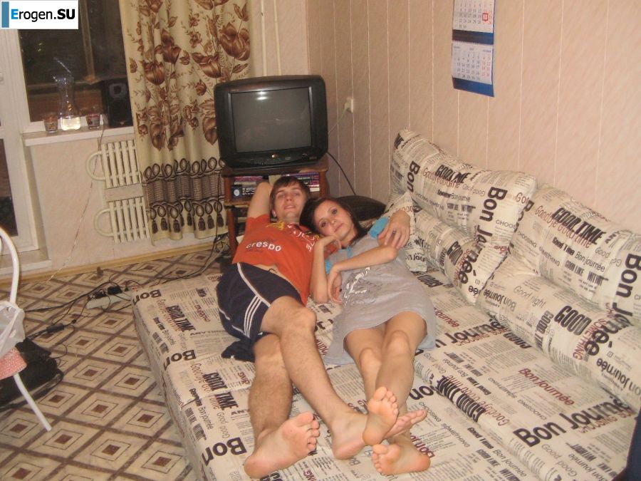 голая очаровашка в перерывах между сексом. Часть 3. Фото 5