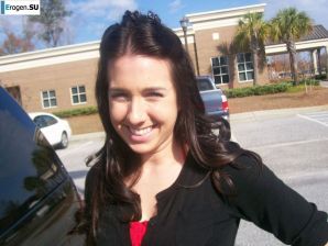 a cheerful lover of satin bustiers. Thumb 11