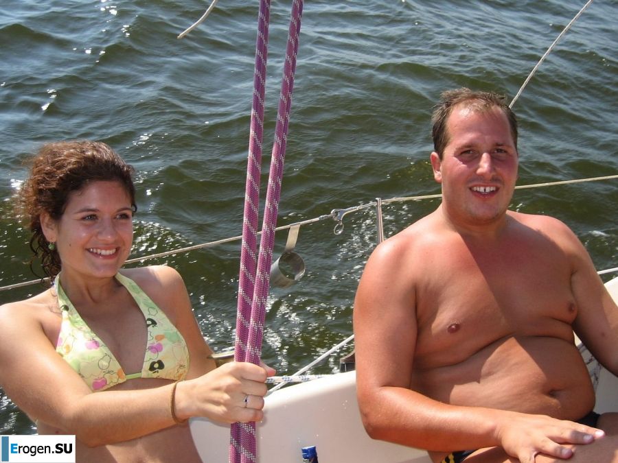 from the yacht to the beach, and then to the pool. Photo 12