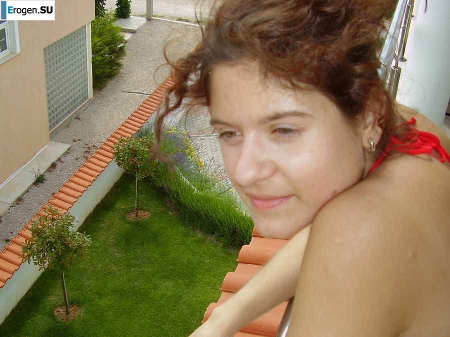 from the yacht to the beach, and then to the pool. Photo 25