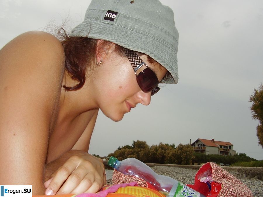 from the yacht to the beach, and then to the pool. Photo 39