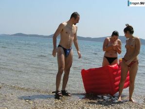 from the yacht to the beach, and then to the pool. Thumb 45