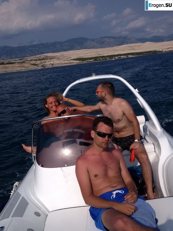 развратные вечеринки на пляже. Фото 35