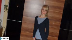 slightly underfucked blonde. Thumb 24