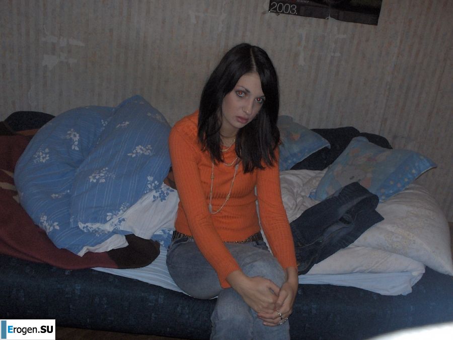 угрюмый стриптиз без единой улыбки. Фото 18