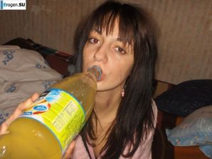 угрюмый стриптиз без единой улыбки. Эскиз 35