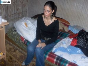 угрюмый стриптиз без единой улыбки. Эскиз 41