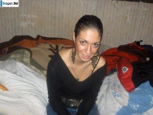 угрюмый стриптиз без единой улыбки. Эскиз 42