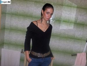 угрюмый стриптиз без единой улыбки. Эскиз 44