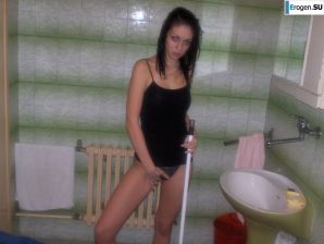 угрюмый стриптиз без единой улыбки. Эскиз 45