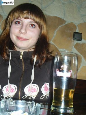 девушка с фантазией и ее парень. Эскиз 22