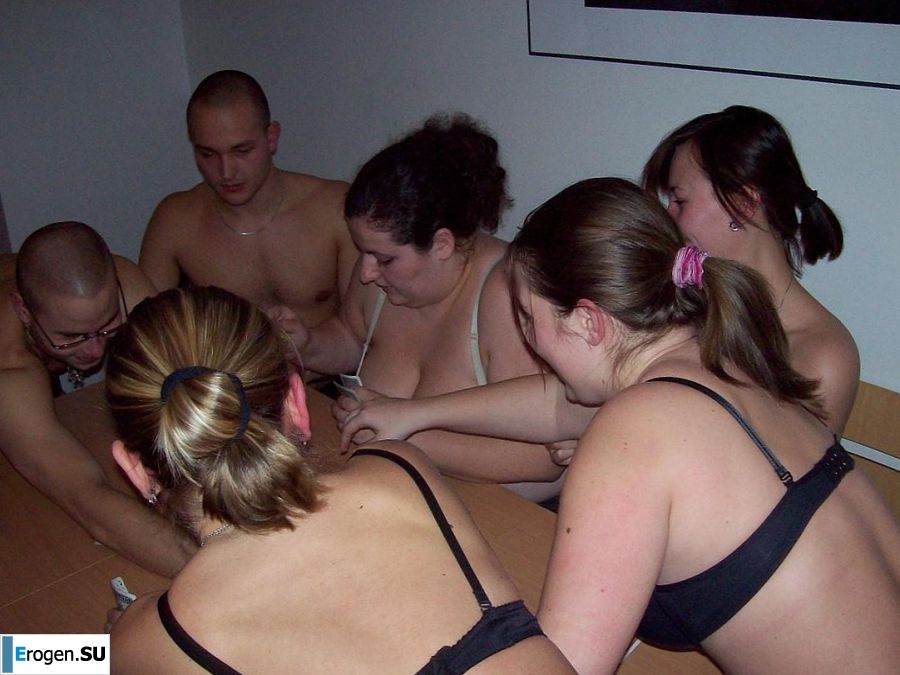 they won by stripping. Photo 18