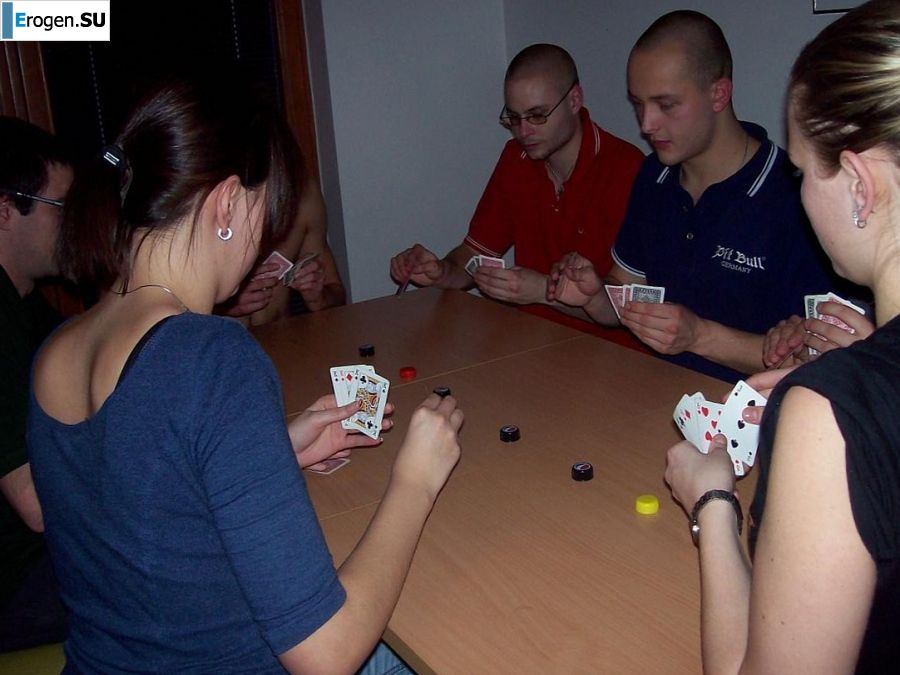 they won by stripping. Photo 7