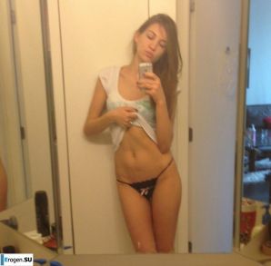 стройная и голая студентка. Часть 2. Эскиз 36