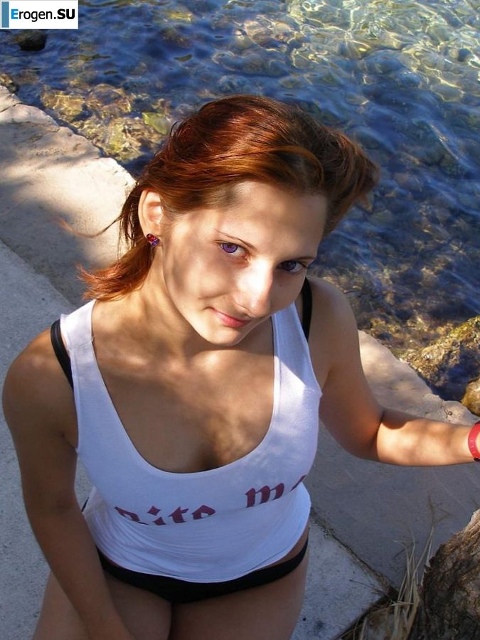 Sly fox with a playful look. Photo 15