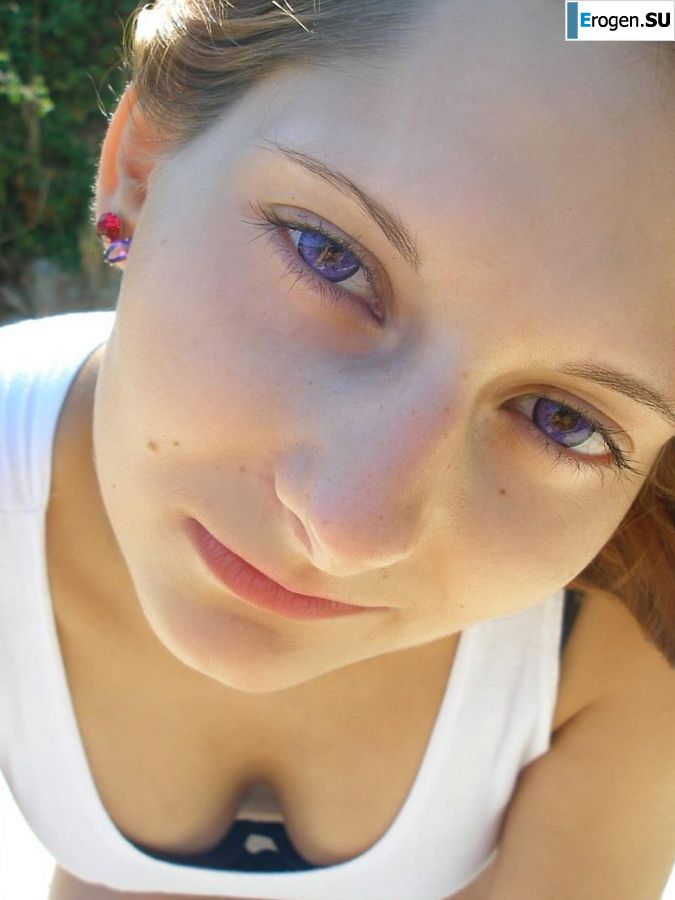 Sly fox with a playful look. Photo 23