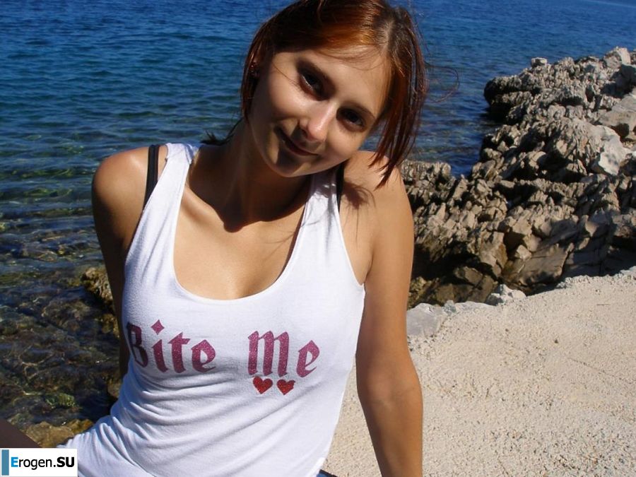 Sly fox with a playful look. Photo 3