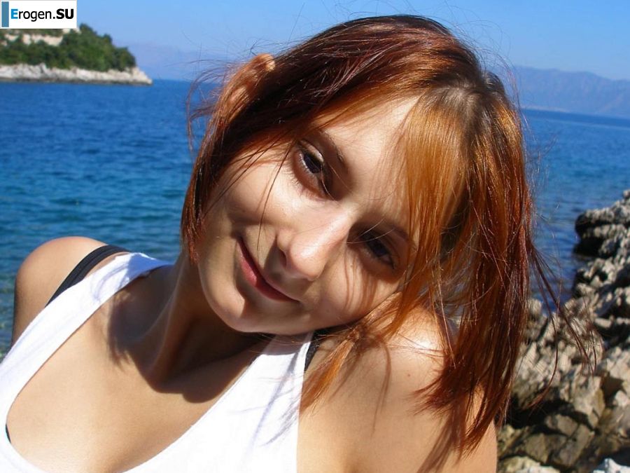 Sly fox with a playful look. Photo 7