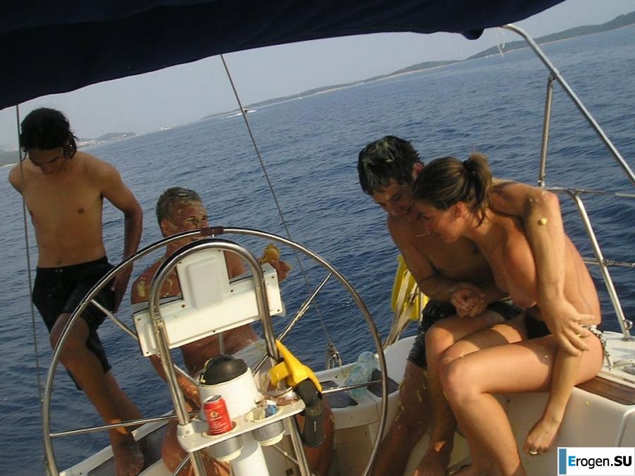 пати с тёлками на яхте. Фото 32