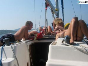 пати с тёлками на яхте. Эскиз 22