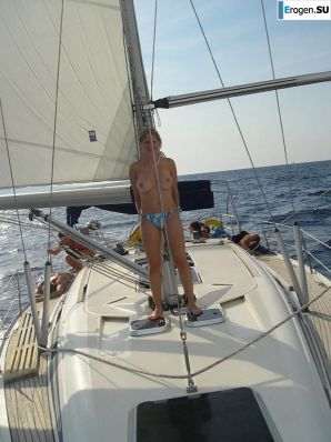 пати с тёлками на яхте. Эскиз 26