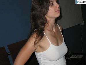 семейная брюнетка снялась для истории. Часть 2. Эскиз 5