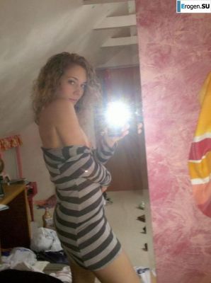 the woman was waiting for her prince. Thumb 21