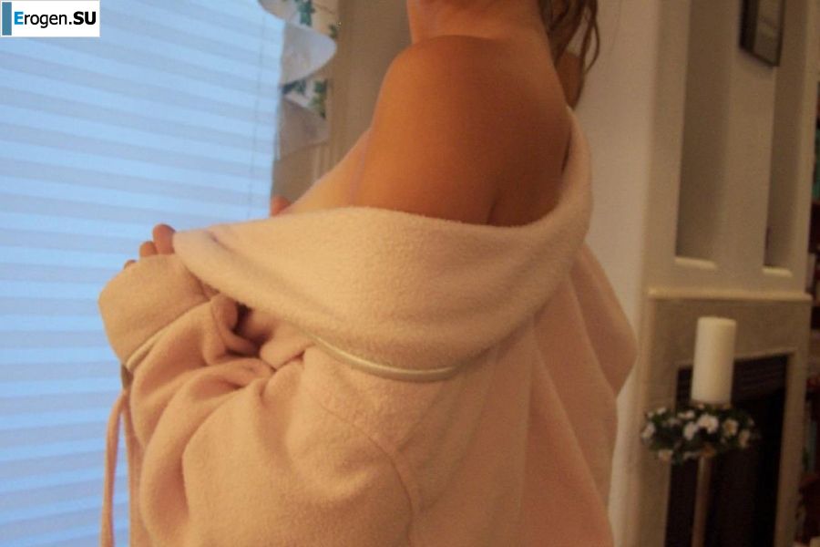 lecherous at home. Photo 15