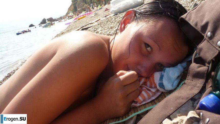 youth on a rocky shore. Photo 12