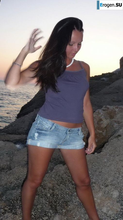 youth on a rocky shore. Photo 14