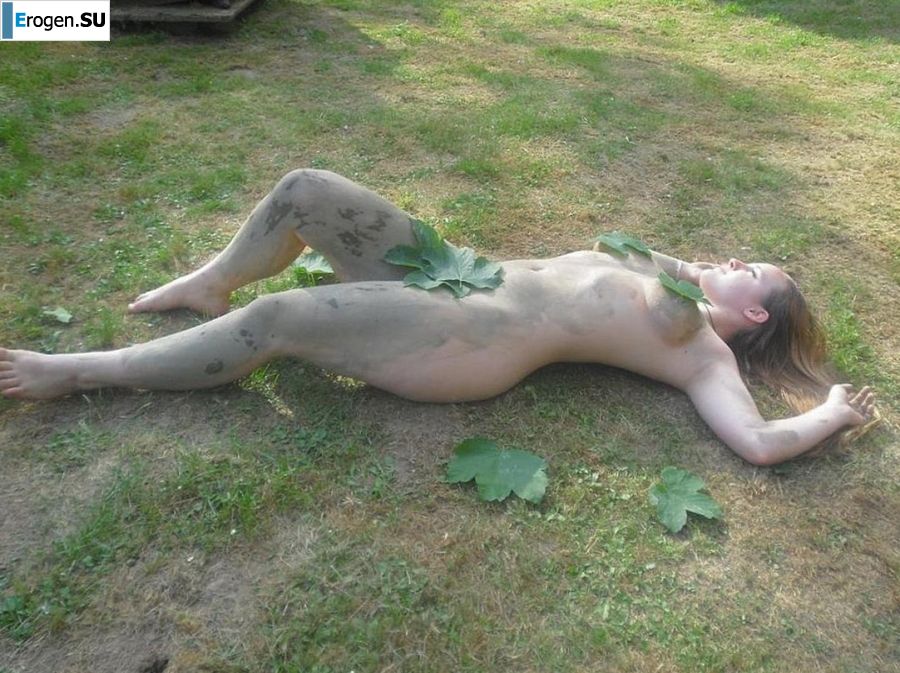 лезбиянки в палаточном лагере. Фото 27