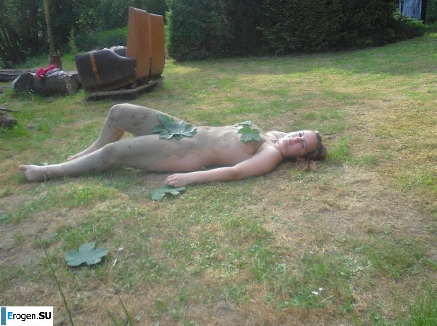 лезбиянки в палаточном лагере. Фото 29