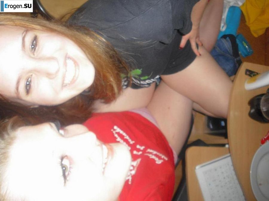 лезбиянки в палаточном лагере. Фото 44