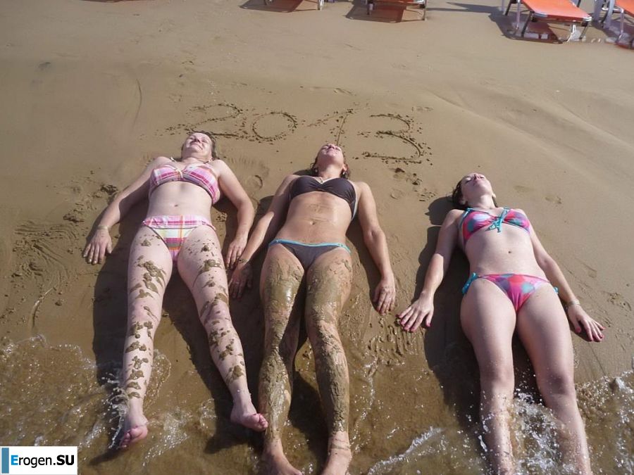 веселье на нудистском пляже. Фото 17